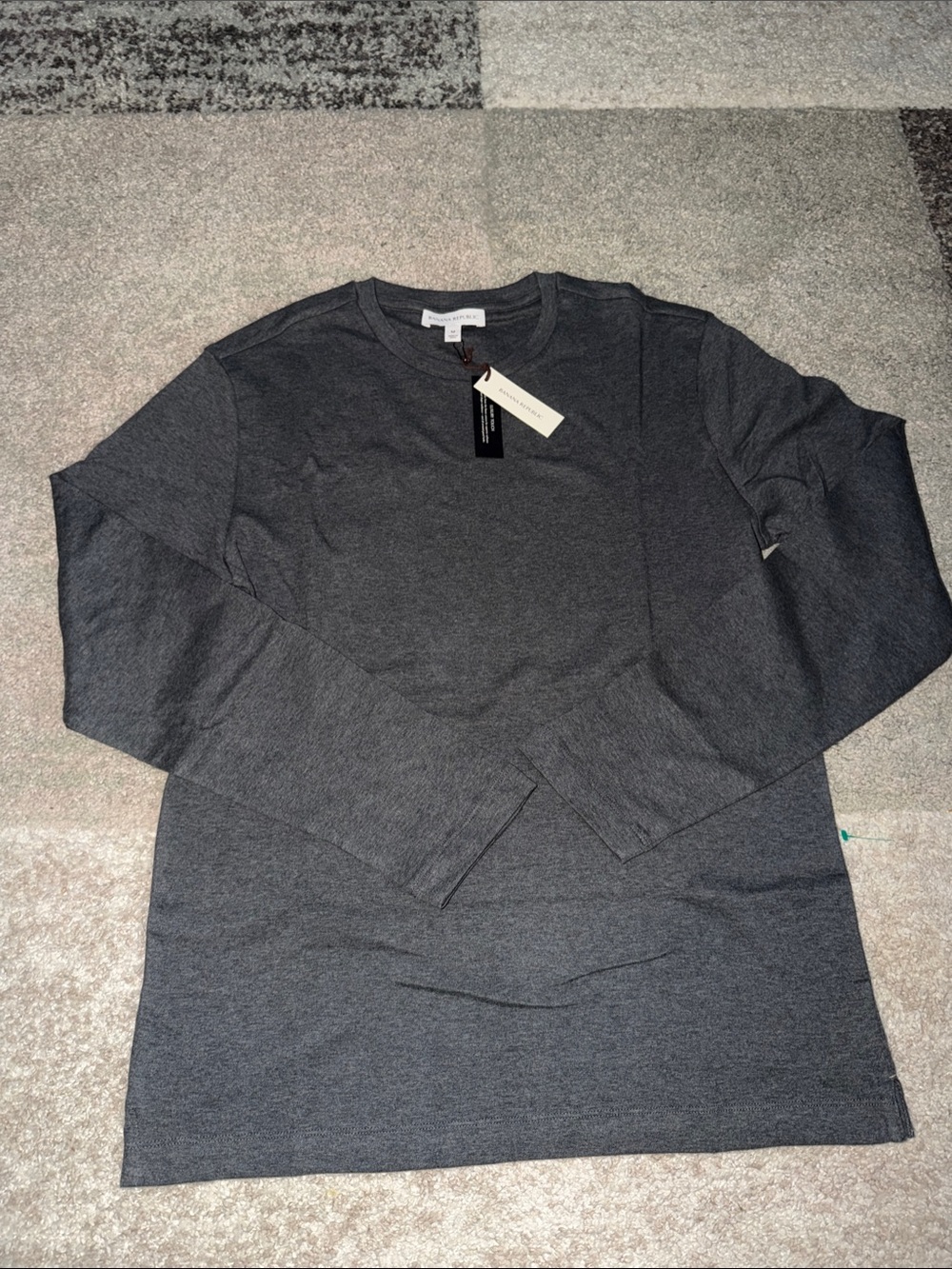 NWT Banana Republic Men's Long Sleeve Crew Neck Shirt - Charcoal